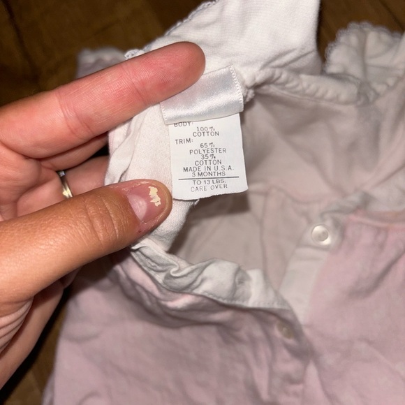 Baby Dior size 3 months, up to 13lbs - Picture 3 of 6